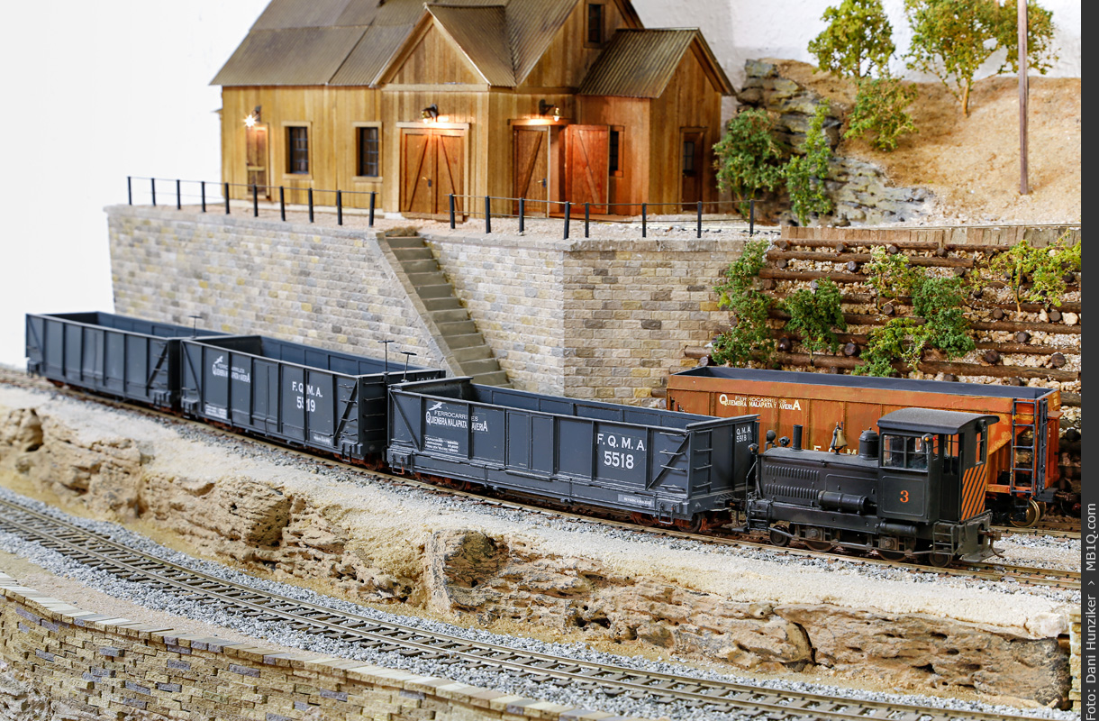 Schmalspuriger Erzzug der F.Q.M.A., Spur 0n3