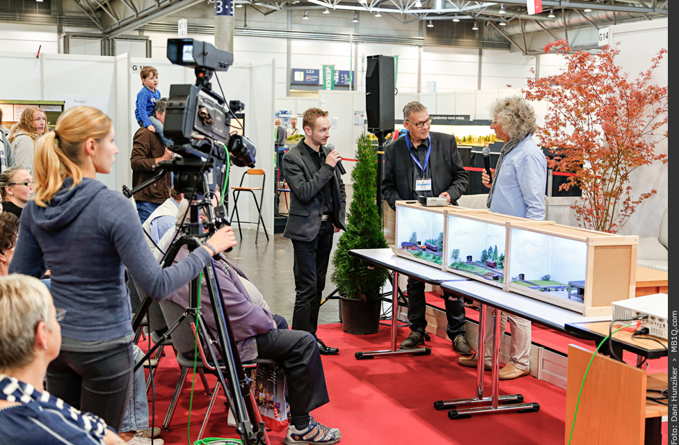 Fachtreffpunkt «Gleis 27» (Modellbahnsofa), Modell-Hobby-Spiel, Leipzig