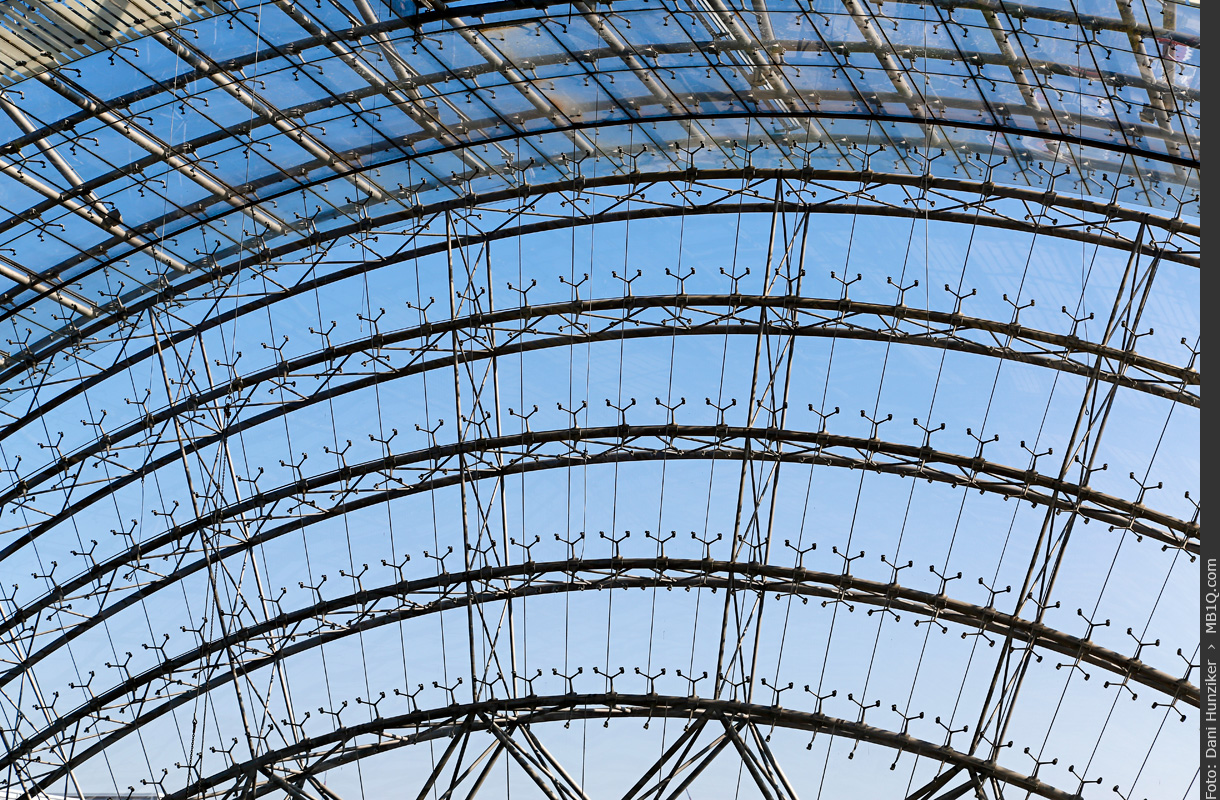 Glaskuppel Messe Leipzig, Modell-Hobby-Spiel