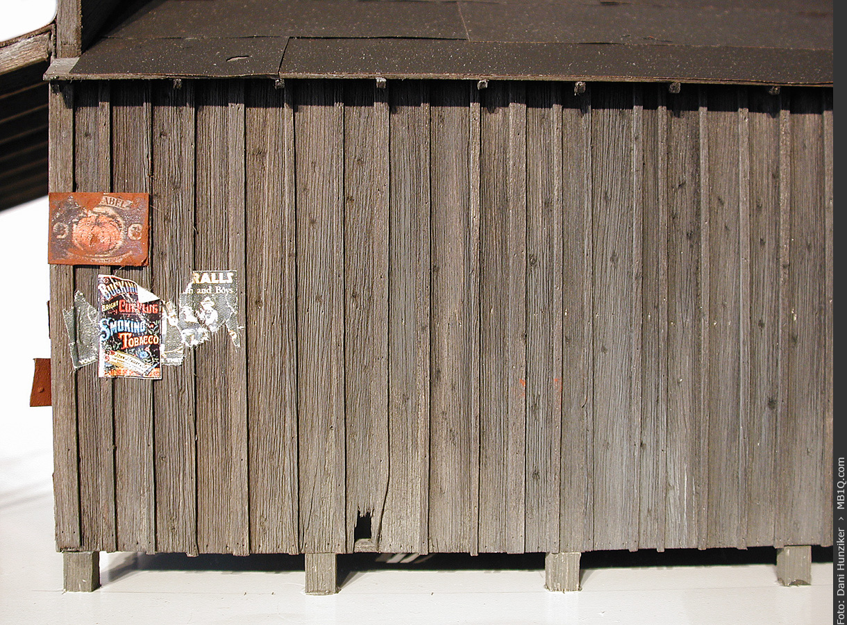 Holzbretter mit Astlöcher