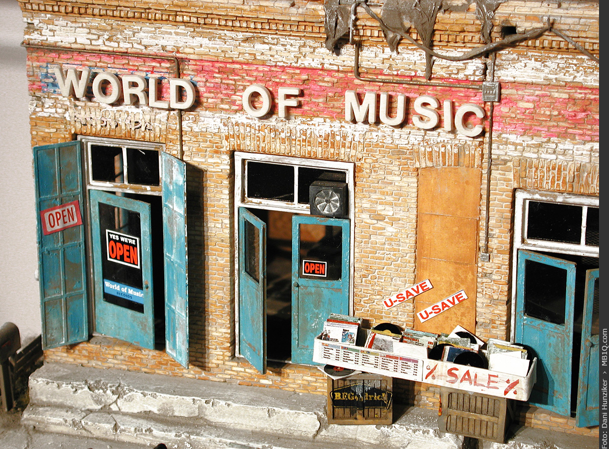 Record Shop «World of Music» • 1;48 • Primo A. Prile